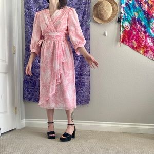 Vintage 80s pastel pink Barbiecore ruffly puff sleeve midi dress
